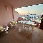 Riva Dei Lestrigoni Apartman *